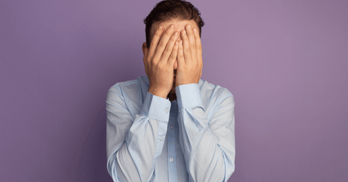 sosiaalinen ahdistus märehtiminen